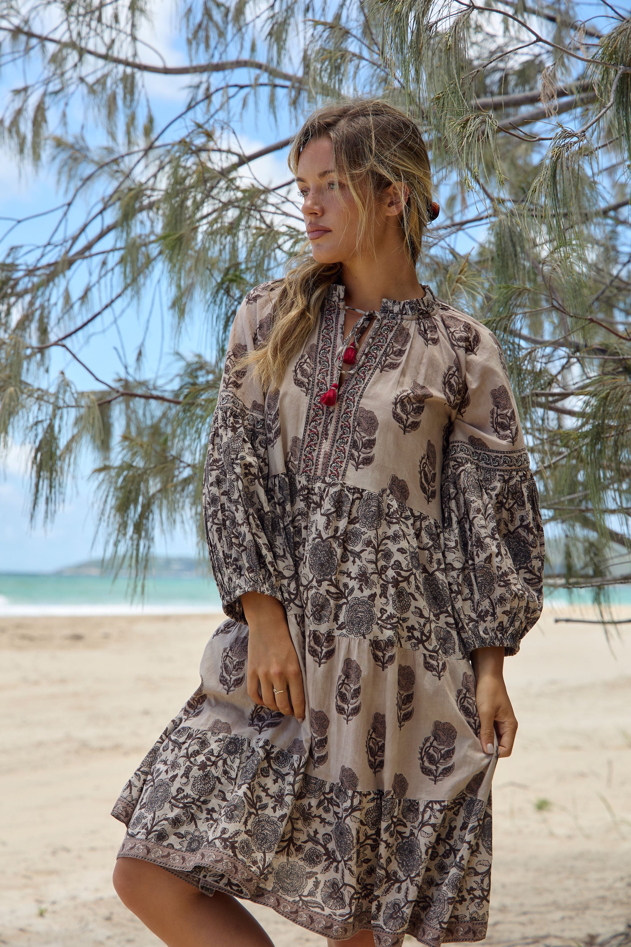 amity midi dress Molly Dress Amity – Naudic